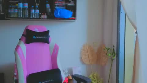 tatiana2224 online show from 04/27/26, 08:45