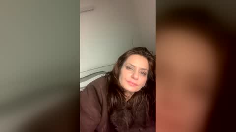 Apple Jucy online show from 03/06/26, 07:05