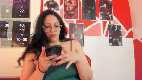 Snapshot of tatianaonnel_ chatting on 07/10/26, 07:38 tatiana onnel online show from 07/10/26, 07:38