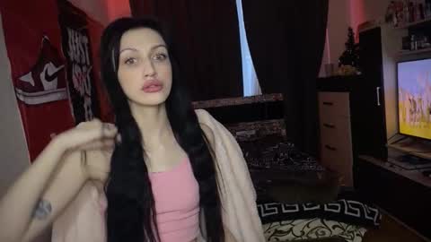 tatika_williams online show from 01/11/26, 12:43