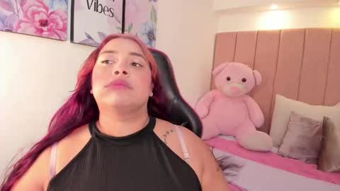 tatikanyx online show from 02/17/26, 04:57