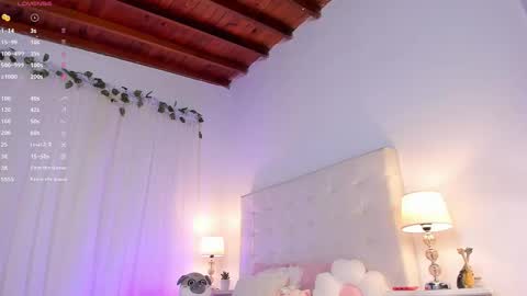 Tatiana      independent girl  online show from 09/18/25, 11:34