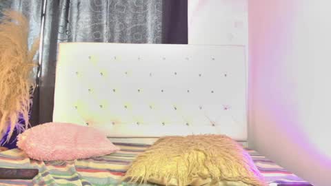 tatix online show from 04/10/26, 06:01