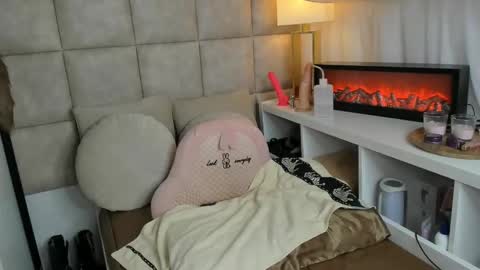 tatjana_official online show from 01/11/26, 08:30