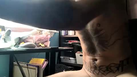 Snapshot of tattedalpha chatting on 09/17/25, 04:41 tattedalpha online show from 09/17/25, 04:41