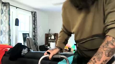 Snapshot of tattedalpha chatting on 10/13/25, 07:36 tattedalpha online show from 10/13/25, 07:36