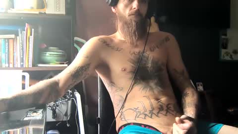 Snapshot of tattedalpha chatting on 11/20/25, 07:35 tattedalpha online show from 11/20/25, 07:35