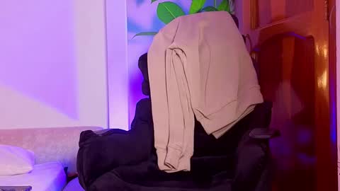 tattokoi online show from 11/25/25, 02:55