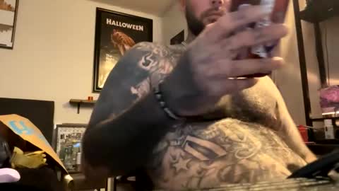 Snapshot of tattoo23inky chatting on 04/29/26, 04:05 inky online show from 04/29/26, 04:05