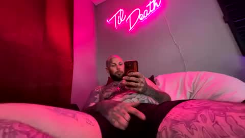 Snapshot of tattoo23inky chatting on 06/15/26, 07:10 inky online show from 06/15/26, 07:10
