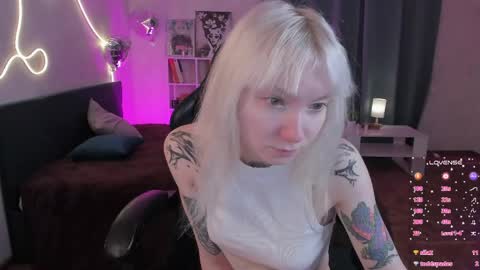 tattoo_artbaby online show from 05/05/26, 01:13