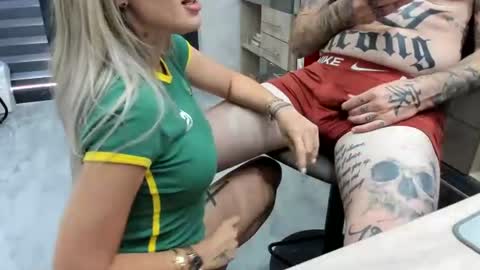 Snapshot of tattoo_couple77 chatting on 08/08/26, 11:12 Nicole online show from 08/08/26, 11:12