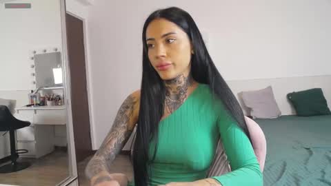 Kendra     onlyfans- online show from 02/24/25, 11:52