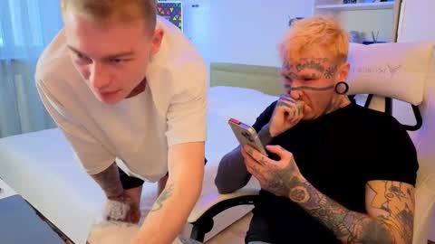 Alex but u can call me Theo online show from 01/09/26, 11:57