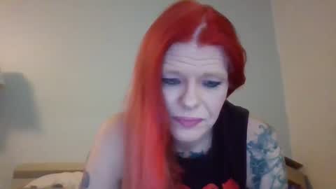 Snapshot of tattooedbeauty666 chatting on 05/10/26, 05:01 tasha online show from 05/10/26, 05:01