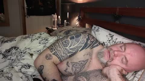 Tattooeddilf 01 online show from 12/08/24, 05:39