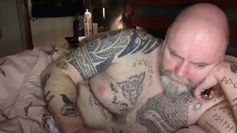Tattooeddilf 01 online show from 12/26/24, 01:51