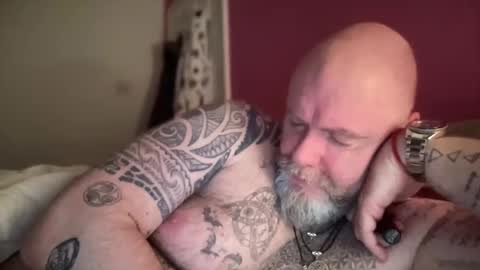 Tattooeddilf 01 online show from 01/17/25, 02:08