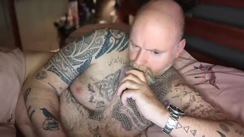 Tattooeddilf 01 online show from 01/22/25, 10:59