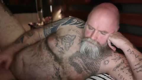 Tattooeddilf 01 online show from 10/07/25, 11:46