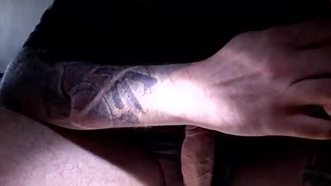 Snapshot of tattoogun chatting on 01/14/26, 03:12 TattooLust online show from 01/14/26, 03:12