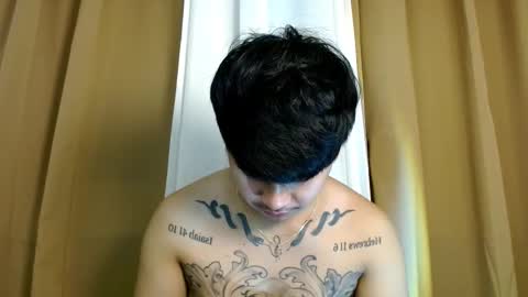 Snapshot of tattooguy1209 chatting on 09/18/25, 07:21 zareen online show from 09/18/25, 07:21