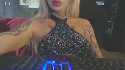 tatuada_safada online show from 10/07/25, 02:20