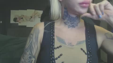 tatuada_safada online show from 06/09/26, 08:59