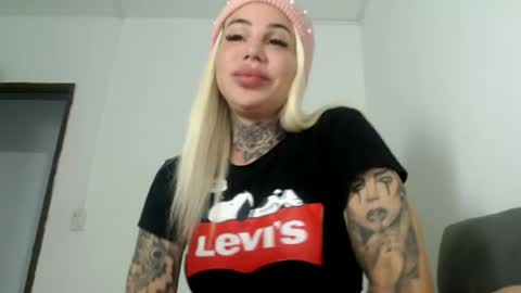 tatuada_safada online show from 06/19/26, 06:56