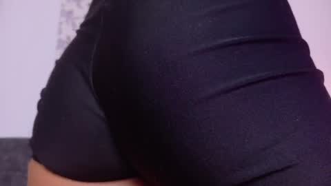 Taty Miller online show from 04/17/26, 08:23