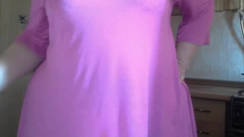 Snapshot of tatyanka_ chatting on 03/06/25, 02:18 tatyanka_ online show from 03/06/25, 02:18
