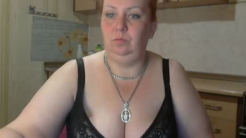 tatyanka_ online show from 04/17/26, 01:52