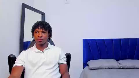 tau_montes online show from 09/25/25, 01:37