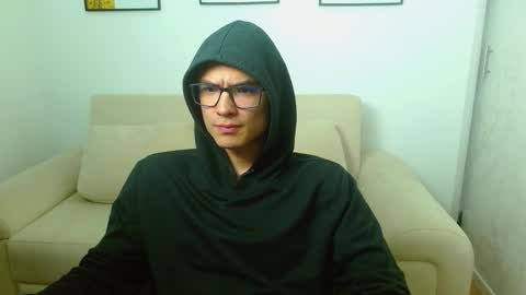 Snapshot of taurus4k chatting on 01/26/25, 10:57 taurus4k online show from 01/26/25, 10:57