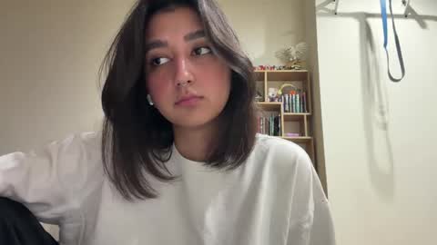 Riza online show from 06/02/26, 07:21