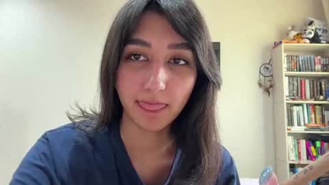 Riza online show from 06/26/26, 06:18