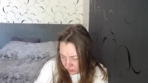 Snapshot of taxxxu chatting on 06/09/26, 06:25 Diana online show from 06/09/26, 06:25