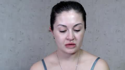 Taya online show from 11/30/25, 09:08