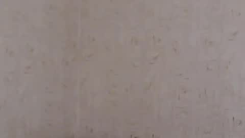 Taya online show from 04/07/26, 09:15