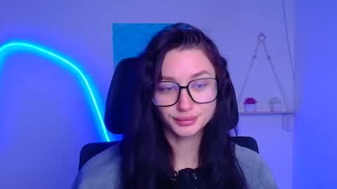 Taya online show from 01/14/26, 06:52