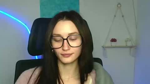 Taya online show from 02/13/26, 07:26