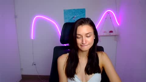 Snapshot of tayavibe chatting on 07/10/26, 06:07 Taya online show from 07/10/26, 06:07