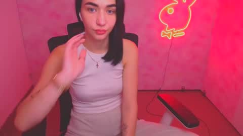 Snapshot of tayla_candy chatting on 10/04/25, 06:33 Tayla online show from 10/04/25, 06:33