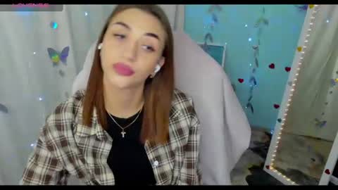 Tayla online show from 06/17/26, 07:22