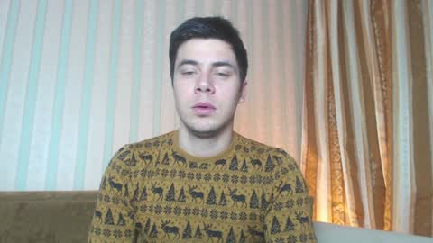 Snapshot of tayler_durden_1 chatting on 12/16/24, 04:45 ... online show from 12/16/24, 04:45