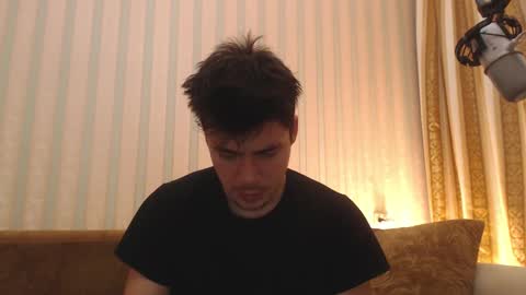 Snapshot of tayler_durden_1 chatting on 01/17/25, 05:00 ... online show from 01/17/25, 05:00