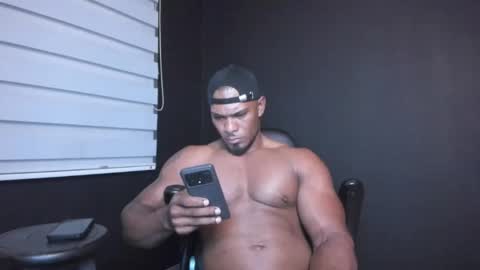 Tyler online show from 01/29/25, 12:54