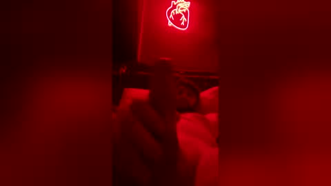 Snapshot of taylor1424 chatting on 02/23/26, 10:34 taylor1424 online show from 02/23/26, 10:34