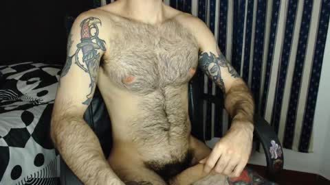 Taylor online show from 11/09/25, 05:06