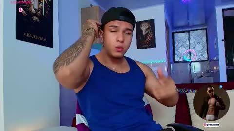 Snapshot of taylor_johnn chatting on 07/09/26, 03:38 Penagos zz online show from 07/09/26, 03:38